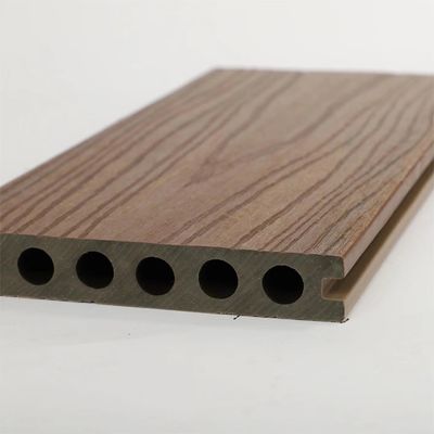 Odporność na promieniowanie UV WPC Hollow Decking Basen Antypoślizgowy drewniany taras kompozytowy z tworzywa sztucznego