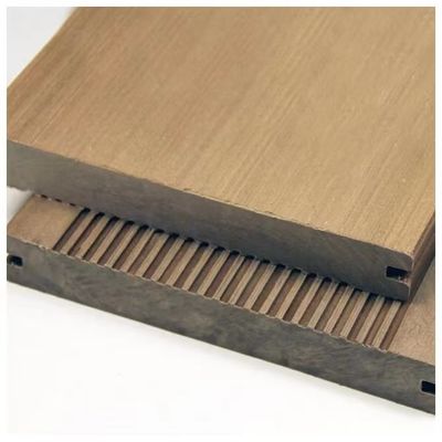300 X 300 MM Antyciśnieniowe kompozytowe eko plastikowe zewnętrzne deski tarasowe Wpc Board Wodoodporna