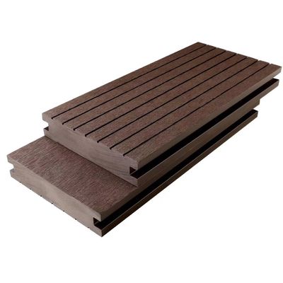 Odporny na starzenie WPC Solid Decking Biodegradowalny taras drewniany WPC 146 x 22 mm